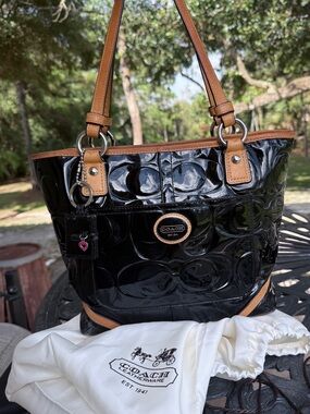 COACH Peyton Black Embossed Patent Leather Medium Tote Bag